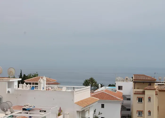 Turisticos Plaza Del Olvido Apartment Nerja