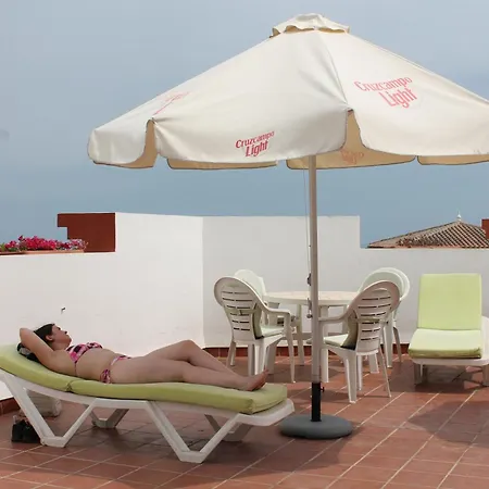 Turisticos Plaza Del Olvido * Nerja