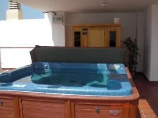 Turisticos Plaza Del Olvido * נרחה