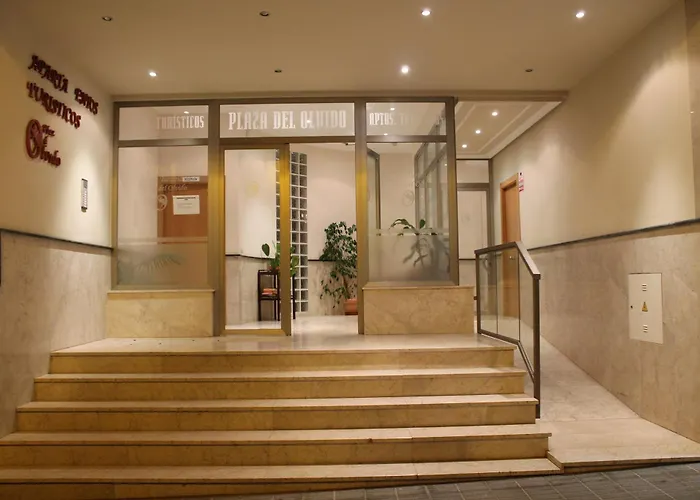 Turisticos Plaza Del Olvido * נרחה